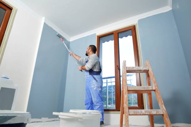 Best Wallpaper Removal and Painting  in Harbor Bluffs, FL